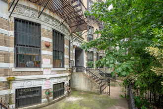 1062 Bergen St in Brooklyn, NY - Building Photo - Building Photo