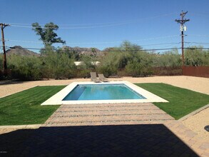 4302 E St Joseph Way in Phoenix, AZ - Building Photo - Building Photo