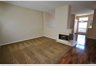 5 Salviati Aisle in Irvine, CA - Building Photo - Building Photo