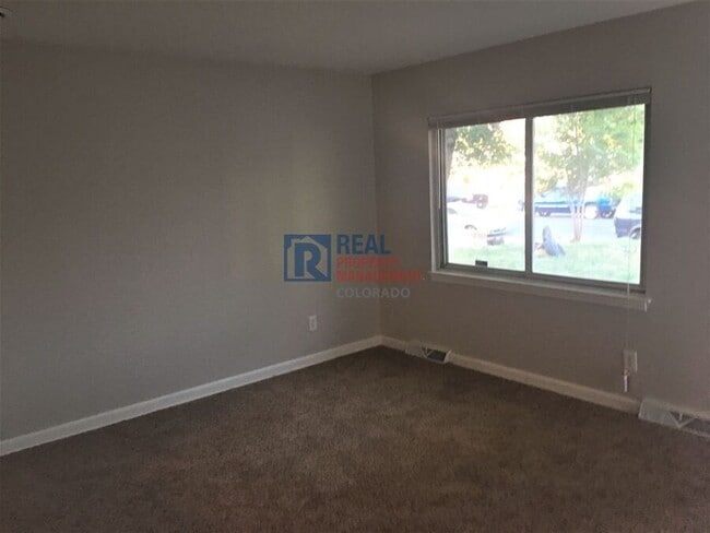 1060 Emporia St in Aurora, CO - Building Photo - Building Photo