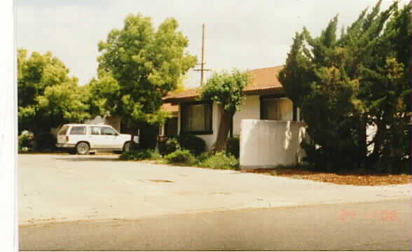 3941 Juniper Dr in Denair, CA - Foto de edificio - Building Photo