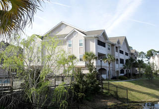 Bridgepointe at Myrtle Park in Bluffton, SC - Foto de edificio - Building Photo