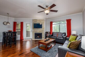 15095 N Thompson Peak Pkwy in Scottsdale, AZ - Building Photo - Building Photo