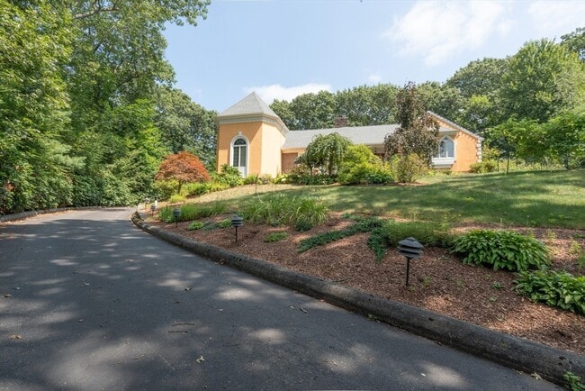 property at 5 Fairview Rd