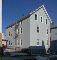 85-95 John St in Fall River, MA - Foto de edificio - Building Photo