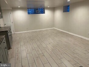 5221 N 8th St in Philadelphia, PA - Building Photo - Building Photo