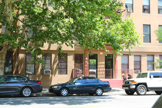 161 E 106th St in New York, NY - Building Photo - Building Photo