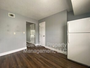 523.5 W 7th St in Maryville, MO - Building Photo - Building Photo