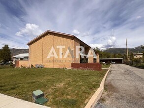 330 N 100 E in Bountiful, UT - Building Photo - Building Photo