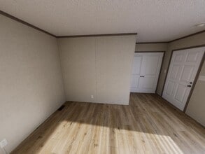 3938 King Edwards Ct in Portage, MI - Building Photo - Building Photo