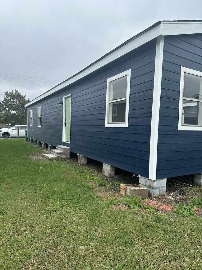 property at 1818 Brown Ave