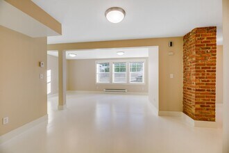 1426 22nd Ave in Seattle, WA - Building Photo - Building Photo