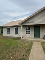 104 Fuller St in Weiner, AR - Building Photo