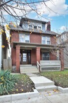 229 E 11th Ave in Columbus, OH - Building Photo