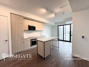 251 Masonry Wy in Mississauga, ON - Building Photo - Building Photo