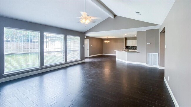 9619 Sharpcrest St in Houston, TX - Building Photo - Building Photo