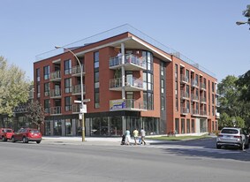 6130 Sherbrooke O in Montréal, QC - Building Photo