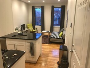 87 3rd St, Unit 1 in Cambridge, MA - Building Photo - Building Photo