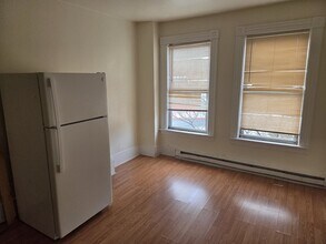 19 Lunenburg St in Fitchburg, MA - Building Photo - Building Photo