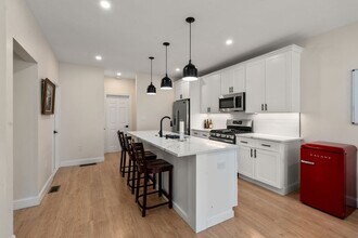 11 Dexter St in Boston, MA - Building Photo - Building Photo
