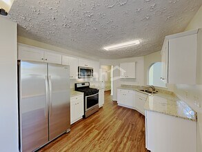 4618 Noah Overlook W in Acworth, GA - Foto de edificio - Building Photo