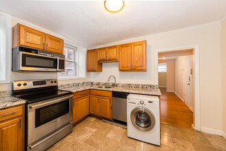 137 Chiswick Rd, Unit 2 in Boston, MA - Building Photo - Building Photo