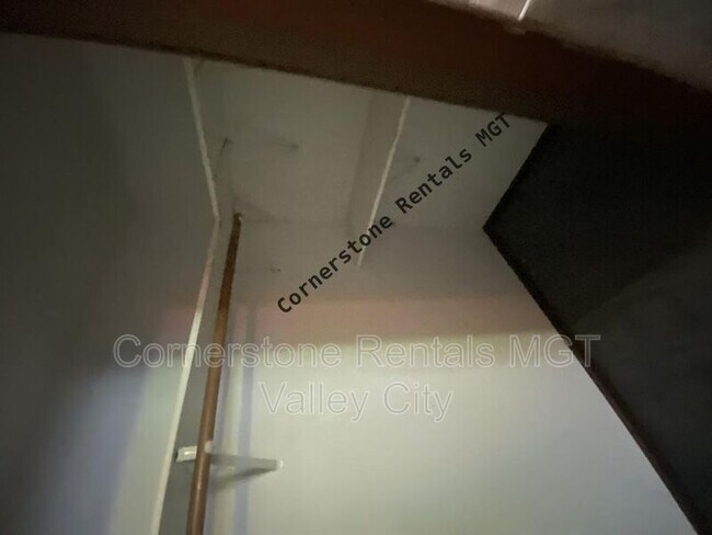 261 College St SE in Valley City, ND - Building Photo - Building Photo