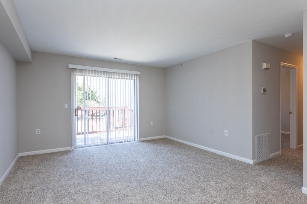 ReNew Purcellville I Apartments Purcellville, VA Apartments For Rent