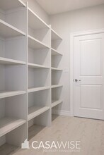 8165-222A 222a St NW in Edmonton, AB - Building Photo - Building Photo