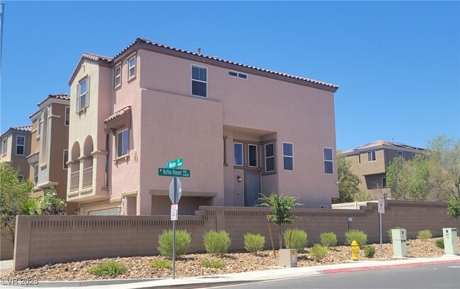 property at 10453 Mann St