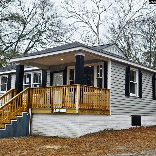 property at 641 Brooks Ave