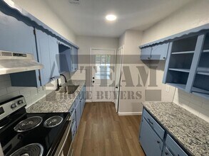 115 Oak Acrs Dr S in Malakoff, TX - Building Photo - Building Photo