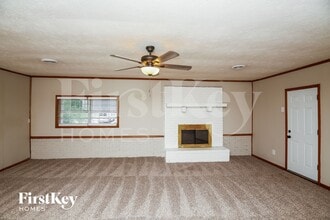 2422 Chestnut Log Ln in Lithia Springs, GA - Building Photo - Building Photo