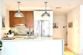 47 Bridge St in Brooklyn, NY - Building Photo - Building Photo