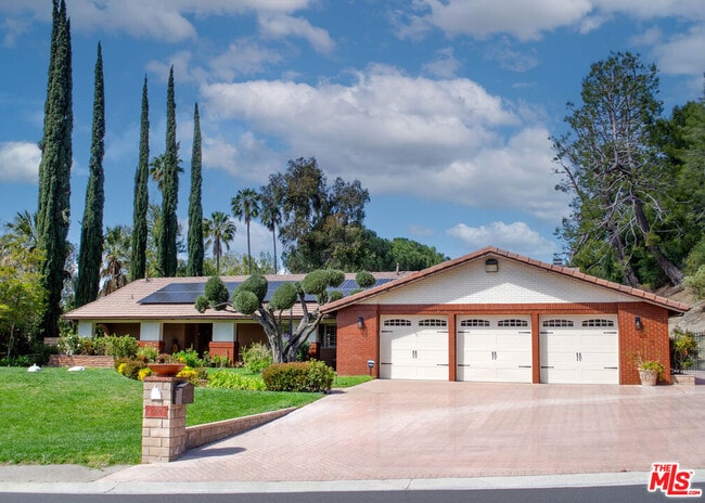 property at 15845 Condor Ridge Rd