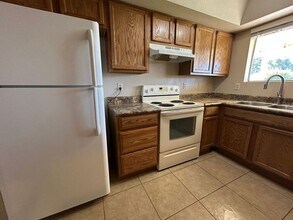 301 W Olive Ave in Gilbert, AZ - Building Photo - Building Photo