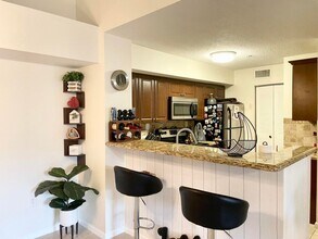 7912 Sonoma Springs Cir in Greenacres, FL - Building Photo - Building Photo