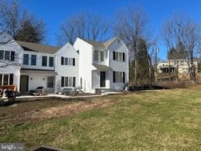 347 E Butler Ave in New Britain, PA - Building Photo - Building Photo