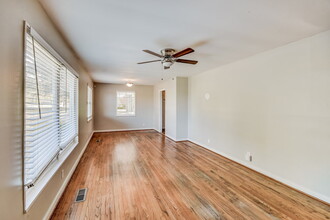 241 22nd Ave NE in Center Point, AL - Building Photo - Building Photo