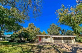 3204 Martin Blvd in Wichita Falls, TX - Building Photo