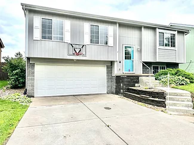 17029 Sprague St in Omaha, NE - Building Photo - Building Photo