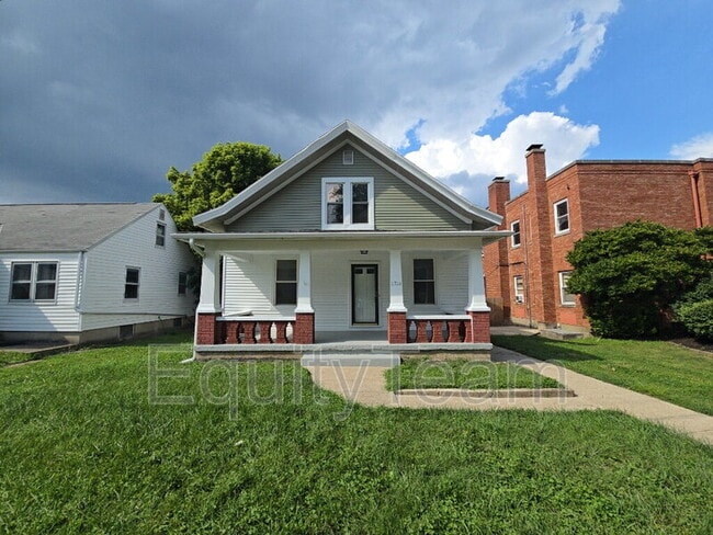property at 1716 Cedar Ave