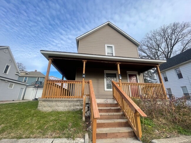 property at 439 More St NE