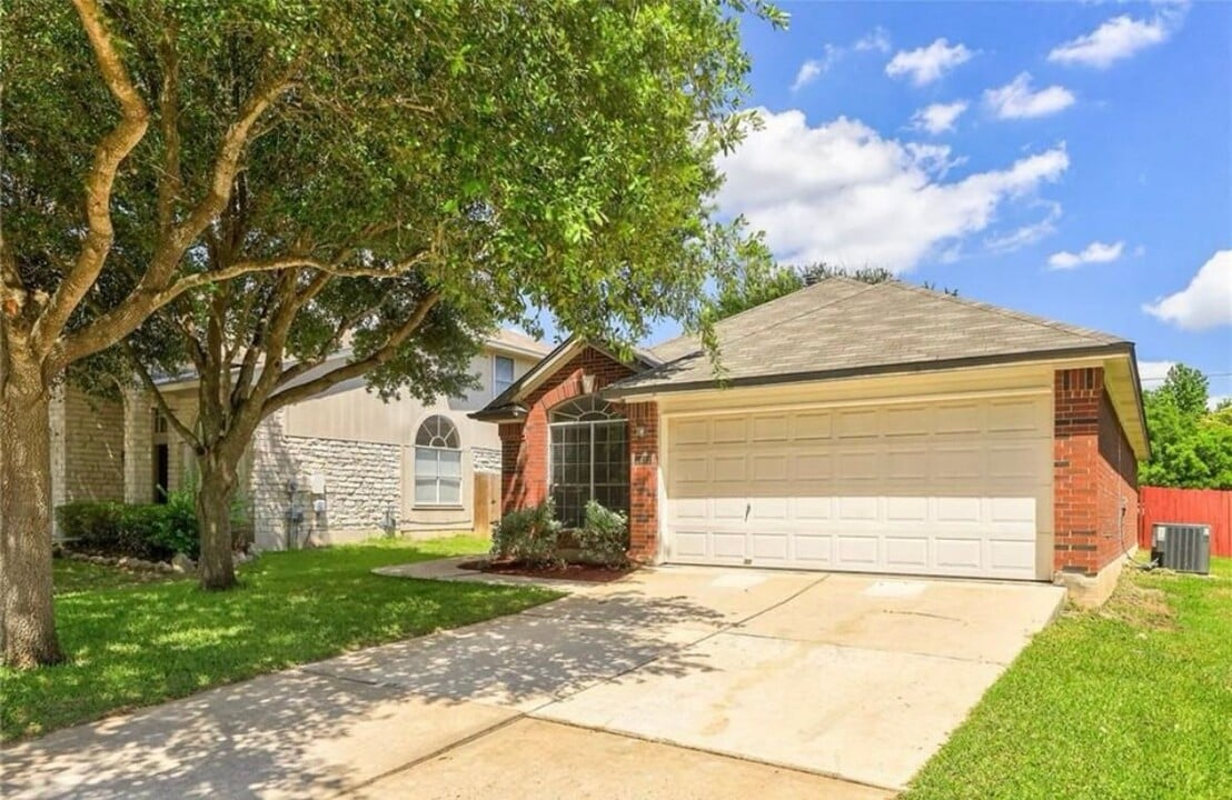 9417 Linkmeadow Dr in Austin, TX - Building Photo