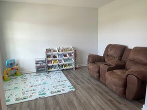 8 Cider Mill Dr in Ashville, OH - Building Photo - Building Photo