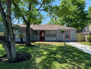 3826 Botany Ln in Houston, TX - Building Photo - Building Photo