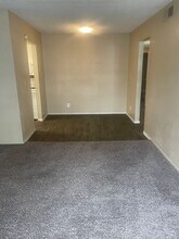 2421 E 55th Pl in Tulsa, OK - Building Photo - Building Photo