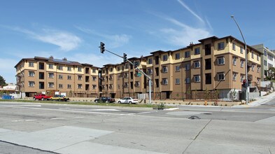 Habitat for Humanity Condominum in Daly City, CA - Building Photo - Building Photo