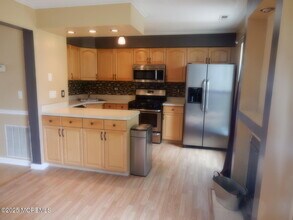 67 Rita Ln in Jackson Township, NJ - Building Photo - Building Photo