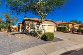 17088 W Lundberg St in Surprise, AZ - Foto de edificio - Building Photo